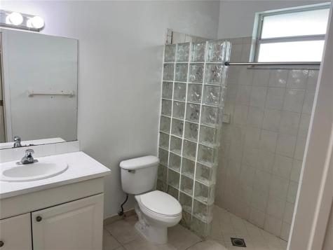 713 NE 4th Street Hallandale Beach FL 33009