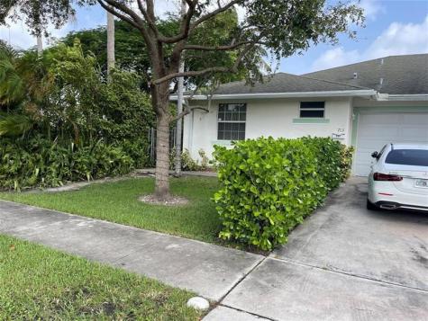 713 NE 4th Street Hallandale Beach FL 33009