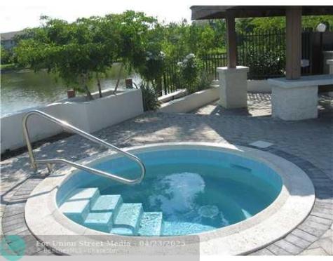 4826 S Hemingway Circle Margate FL 33063