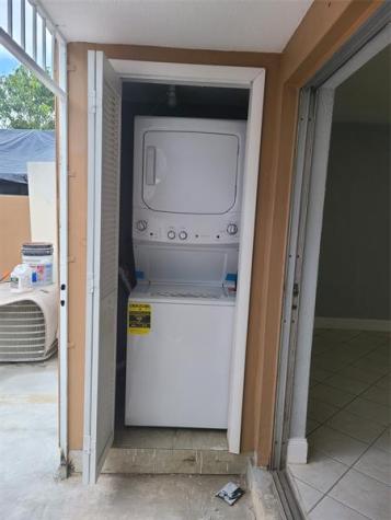2775 NW 194th Terrace Miami Gardens FL 33056