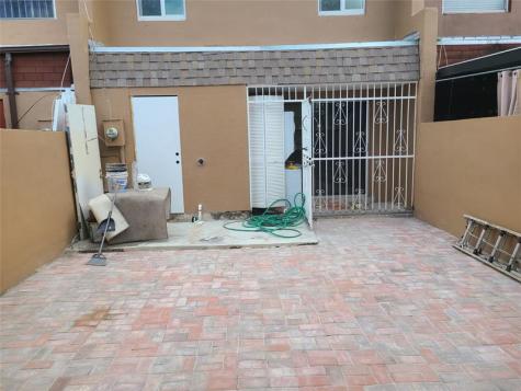 2775 NW 194th Terrace Miami Gardens FL 33056