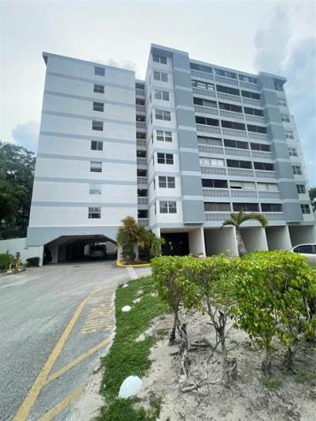 3301 Spanish Moss Te Lauderhill FL 33319