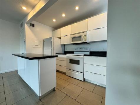 2830 NE 30th Place Fort Lauderdale FL 33306