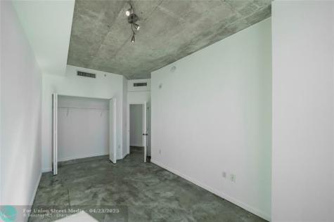 234 NE 3rd Street Miami FL 33132