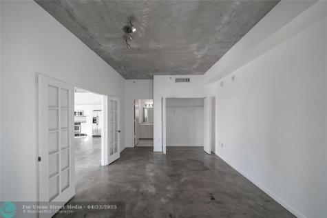 234 NE 3rd Street Miami FL 33132