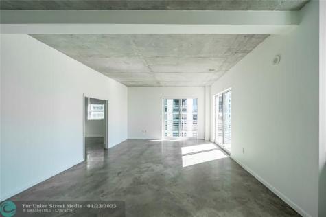 234 NE 3rd Street Miami FL 33132