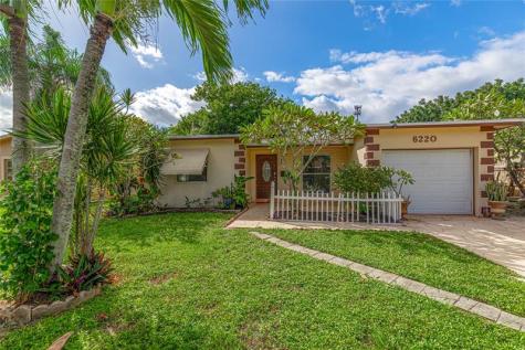 6220 SW 9th Court North Lauderdale FL 33068