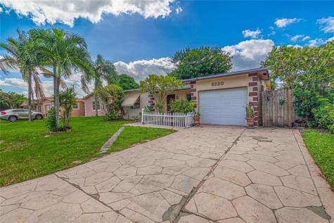 6220 SW 9th Court North Lauderdale FL 33068