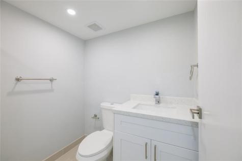 633 Brittany N Delray Beach FL 33446
