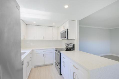 633 Brittany N Delray Beach FL 33446