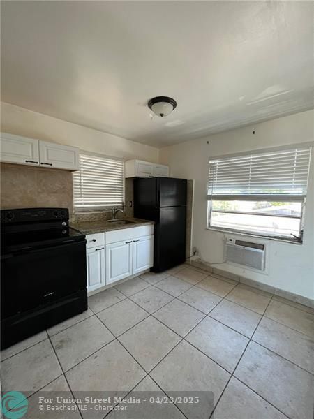 2417 N 19th Avenue Hollywood FL 33020
