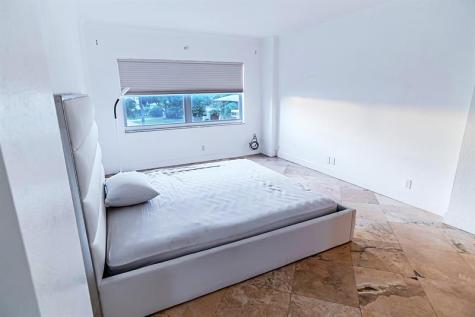 2900 NE 30th Street Fort Lauderdale FL 33306