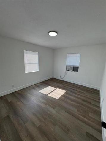 907 6TH Street West Palm Beach FL 33401