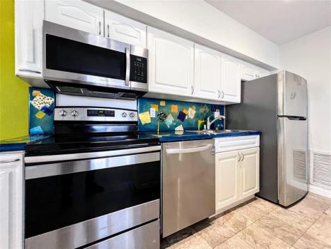 758 NE 13th Court Fort Lauderdale FL 33304