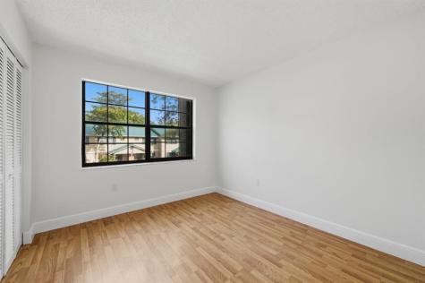 454 Westree Lane Plantation FL 33324