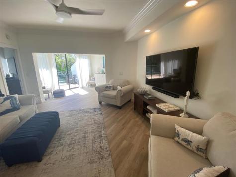 2286 Anchorage Lane Naples FL 34104