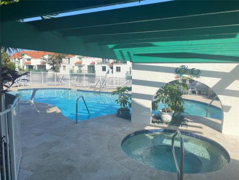2286 Anchorage Lane Naples FL 34104