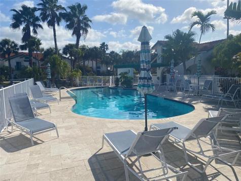 2286 Anchorage Lane Naples FL 34104