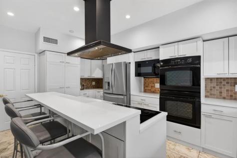 3170 Estates Drive Pompano Beach FL 33069