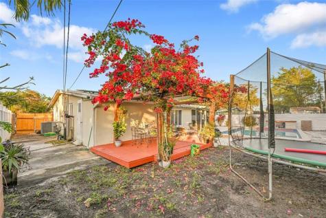 5708 NW 24th Street Margate FL 33063
