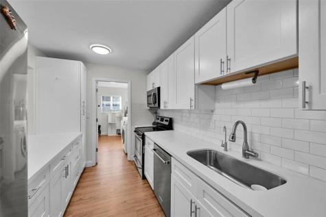 5708 NW 24th Street Margate FL 33063