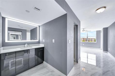 1100 Saint Charles Place Pembroke Pines FL 33026