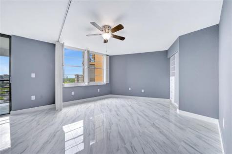 1100 Saint Charles Place Pembroke Pines FL 33026