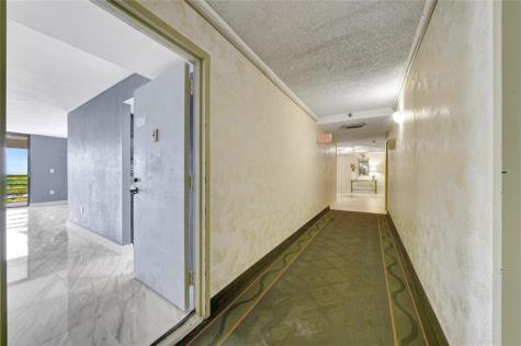 1100 Saint Charles Place Pembroke Pines FL 33026