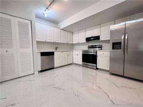 701 N Pine Island Road Plantation FL 33324