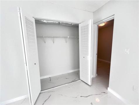 701 N Pine Island Road Plantation FL 33324