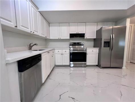 701 N Pine Island Road Plantation FL 33324