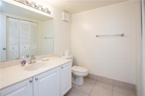 701 N Pine Island Road Plantation FL 33324