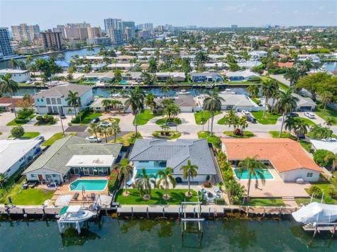2791 NE 9th Court Pompano Beach FL 33062