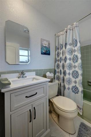 9807 NW 67th Court Tamarac FL 33321