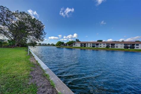 9807 NW 67th Court Tamarac FL 33321