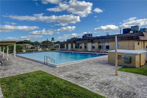 9807 NW 67th Court Tamarac FL 33321