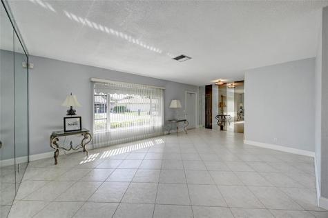 9807 NW 67th Court Tamarac FL 33321