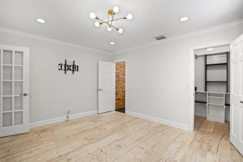 4215 Roosevelt Street Hollywood FL 33021