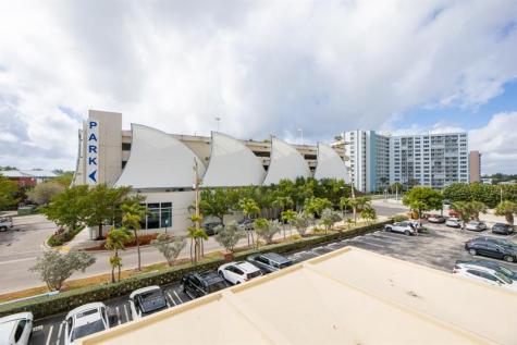 305 N Pompano Beach Boulevard Pompano Beach FL 33062