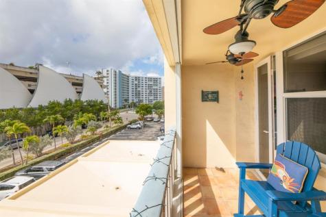 305 N Pompano Beach Boulevard Pompano Beach FL 33062