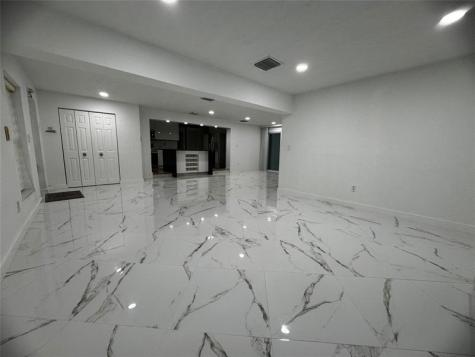 4250 NW 9th Court Coconut Creek FL 33066