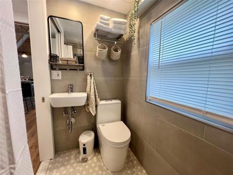 12 SW 6th Street Delray Beach FL 33444