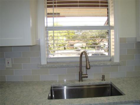 2588 N Carambola Circle N. Coconut Creek FL 33066