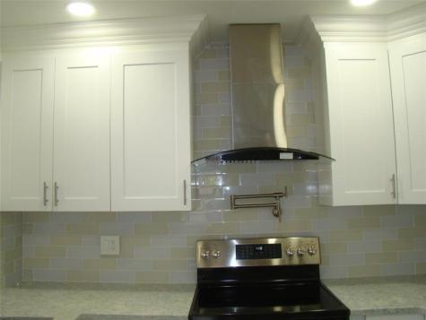 2588 N Carambola Circle N. Coconut Creek FL 33066