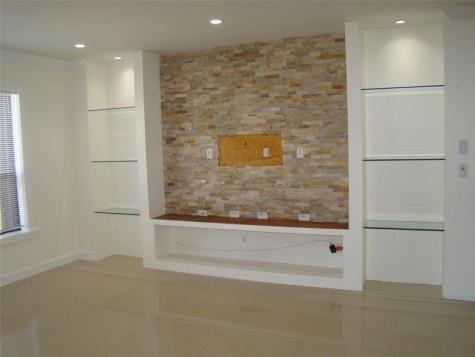 2588 N Carambola Circle N. Coconut Creek FL 33066