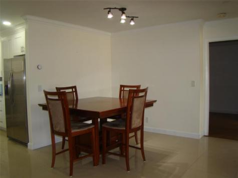2588 N Carambola Circle N. Coconut Creek FL 33066