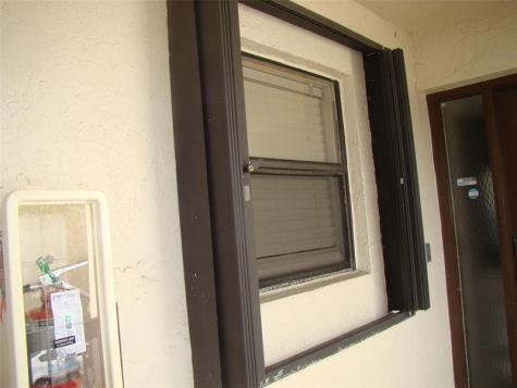2588 N Carambola Circle N. Coconut Creek FL 33066