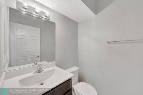 17624 SW 149th Place Miami FL 33187