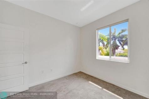 17624 SW 149th Place Miami FL 33187
