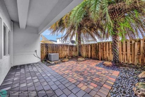17624 SW 149th Place Miami FL 33187